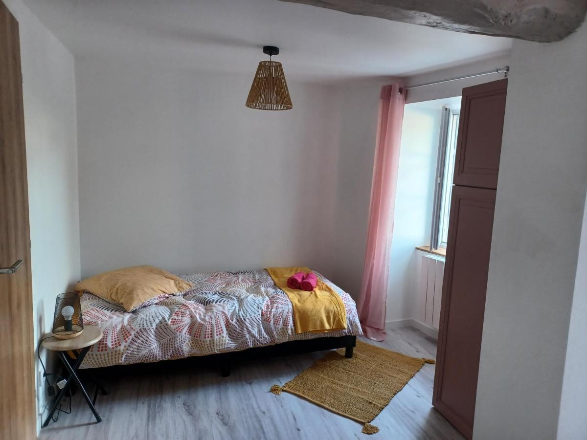 Duplex Centre Ville Ernée Екстериор снимка