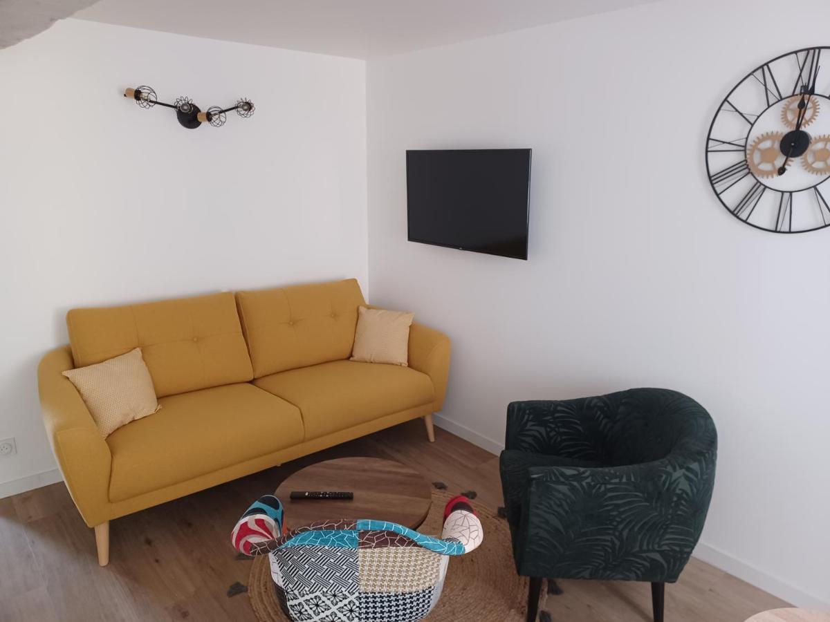 Duplex Centre Ville Ernée Екстериор снимка